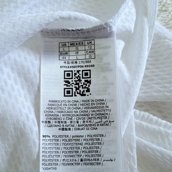 Guess❓Teresa Mesh Logo Tee👕 - NWT - Picture 9 of 14